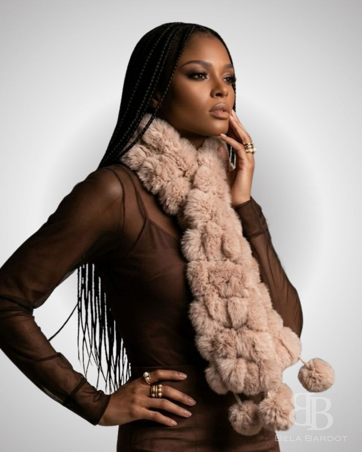 Cachecol Luxo Pelo Coelho Pompons - scarf